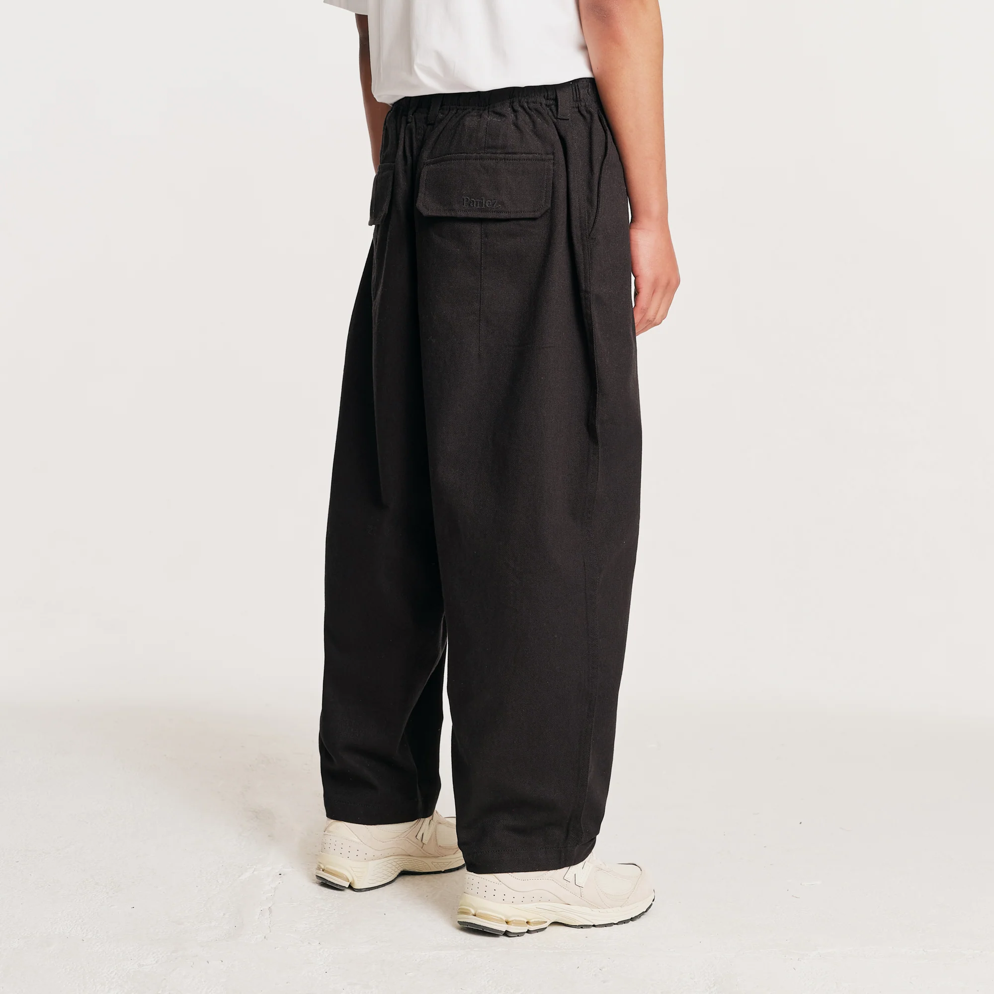 Mast Trousers Black - Image 3