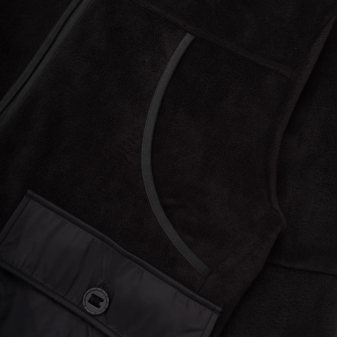 Summit Fleece Black - Image 9